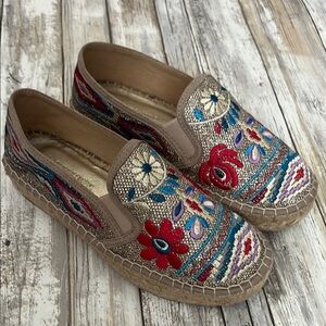 JOHNNY WAS Espadrille Nepentha Embroidered Metallic Platform Slip Ons Size 36
